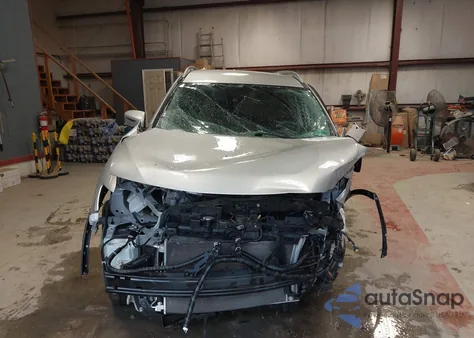 2019 Nissan Rogue S из США, поврежденный, VIN 5N1AT2MT5KC748526